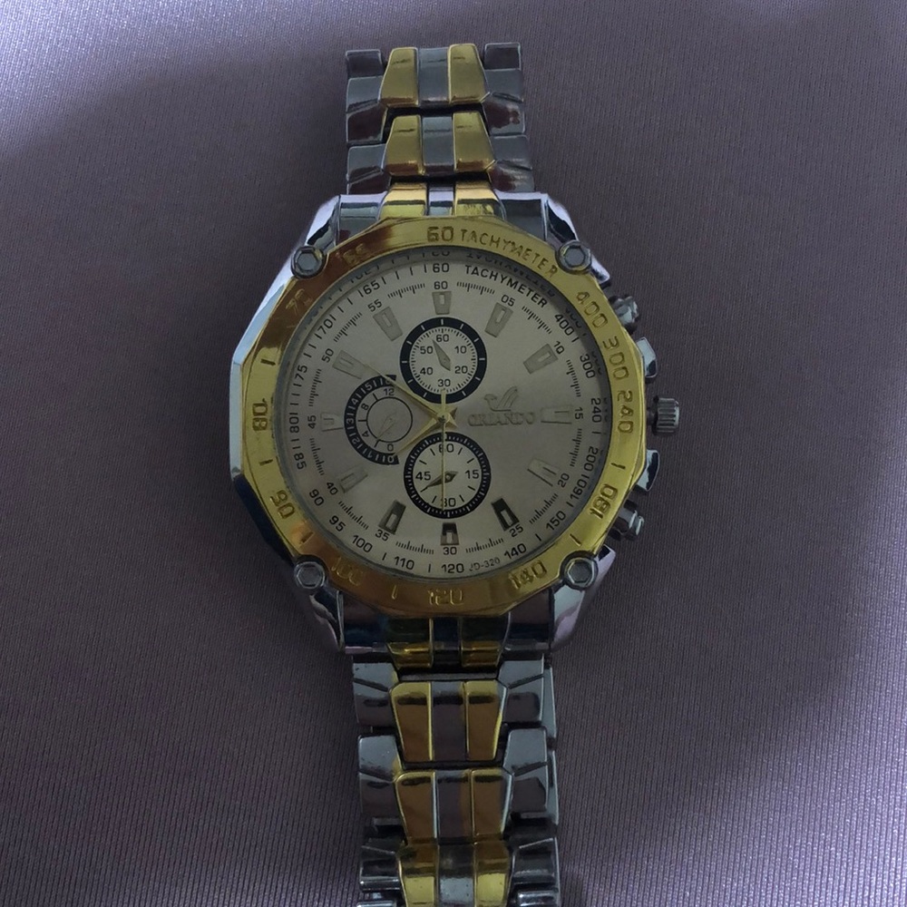 BRAND NEW MEN WRIST WATCH STAINLESS STEEL